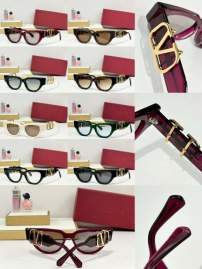 Picture of Valentino Sunglasses _SKUfw71131820fw